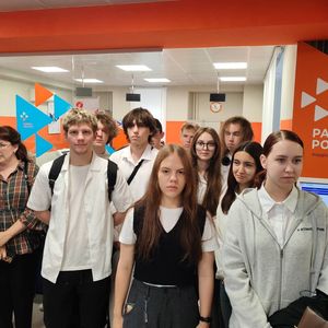 В Кадровом центре Балаковского района состоялся федеральный этап Всероссийской ярмарки трудоустройства «Работа России. Время возможностей»